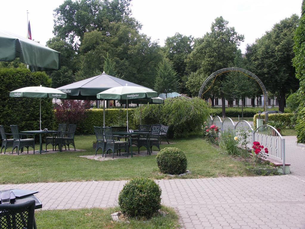(פרנקפורט (אודר 3 Sterne Hotel Frankfurt-Oder Zur Alten Oder מראה חיצוני תמונה